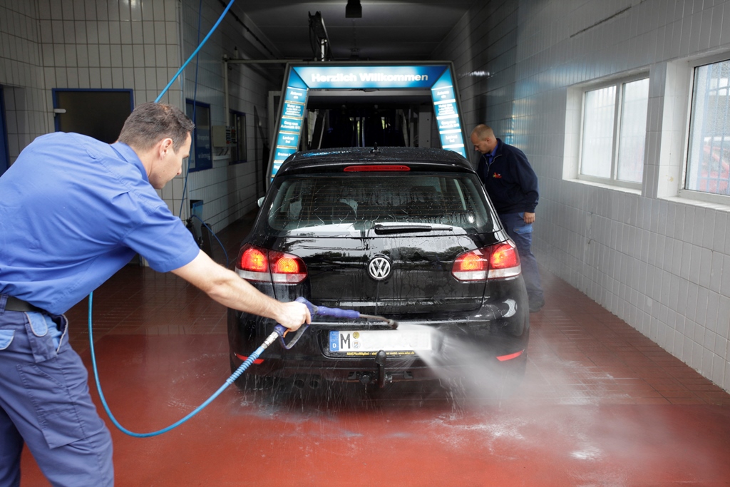 ADAC