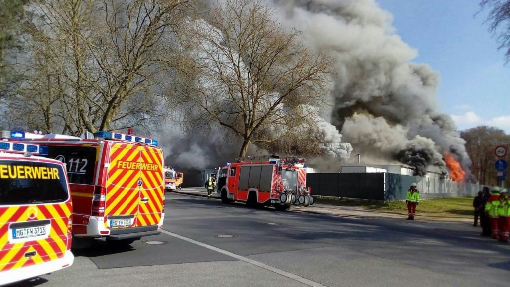 Stadt Mönchengladbach Fachbereich 37 - Feuerwehr