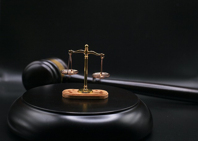Bild von Sergei Tokmakov, Esq. https://Terms.Law auf Pixabay
